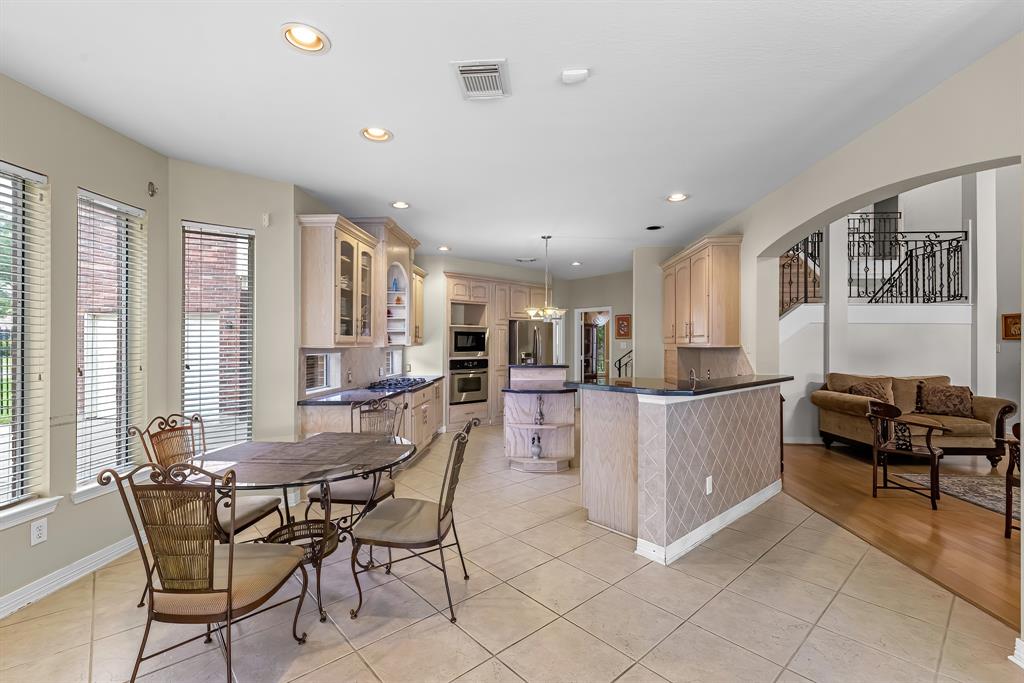 7311 Spring Run Lane, Katy, Texas image 16