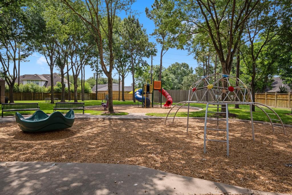 5814 Ashley Spring Court, Katy, Texas image 40
