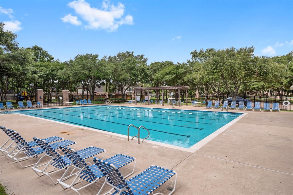5814 Ashley Spring Court, Katy, Texas image 48