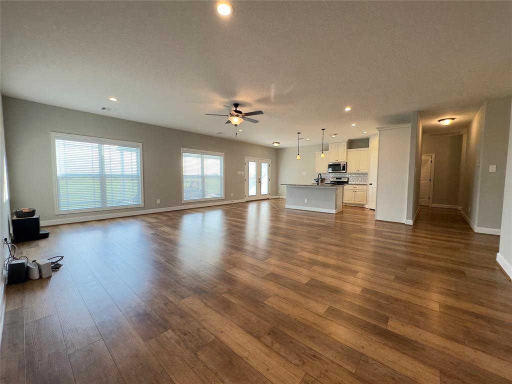723 Sandy Corner Road, El Campo, Texas image 3