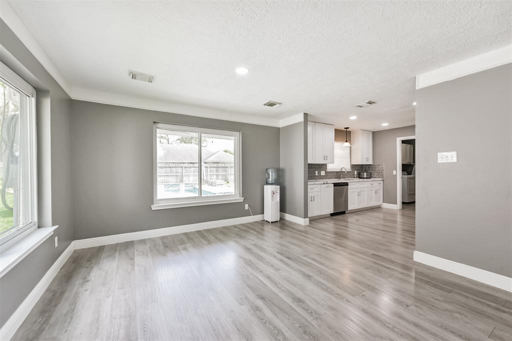 3626 Lake Breeze Lane, Crosby, Nevada image 8