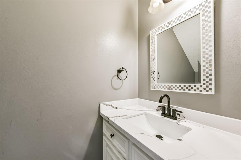 3626 Lake Breeze Lane, Crosby, Nevada image 17