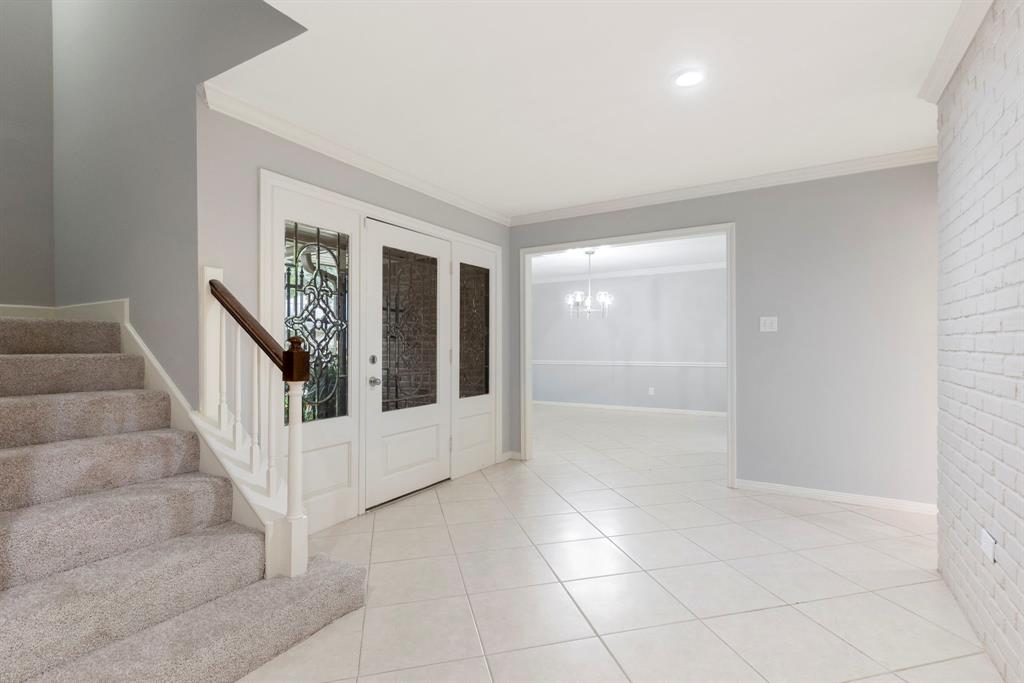 14010 Court Of Regents