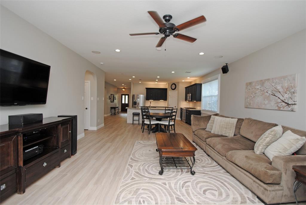 507 Sunny River Lane