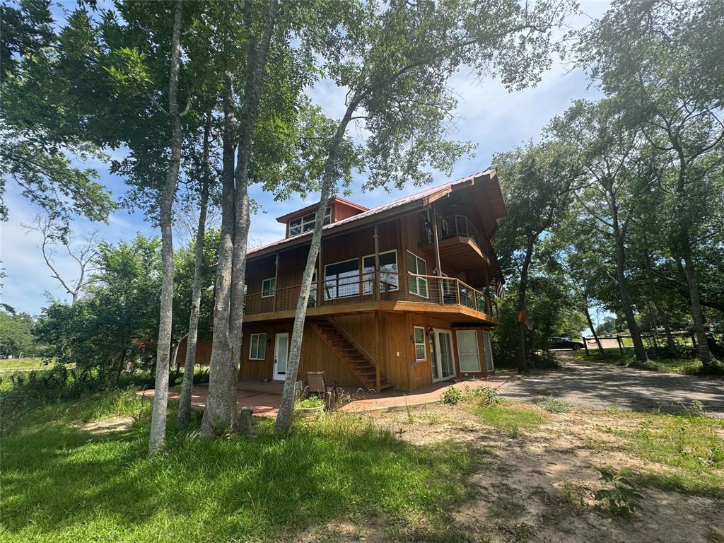 38104 S Bonnie Lake Drive