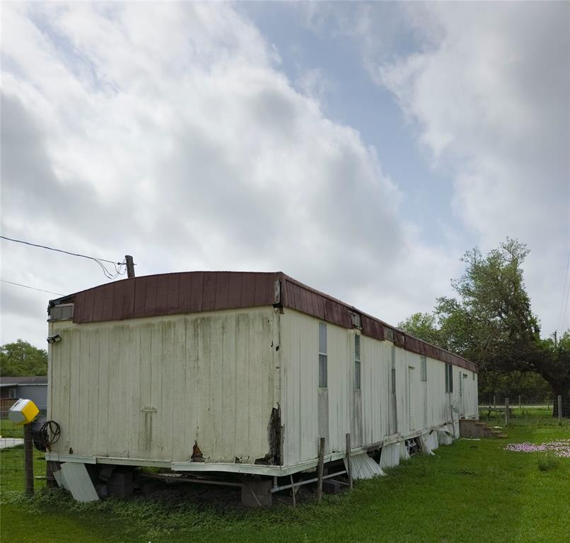 36 Old River Road, Palacios, Texas image 6