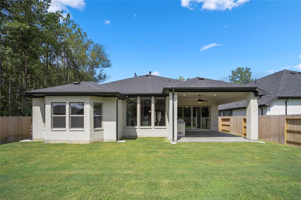 17335 Sunflower Petals Trail, Conroe, Texas image 46