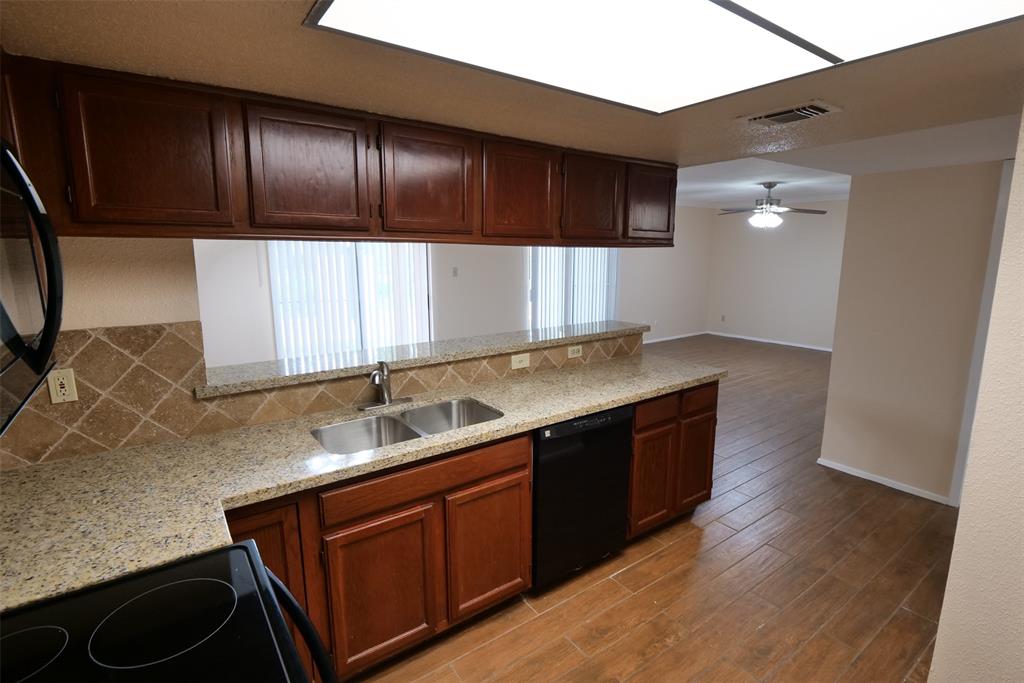 14911 Wunderlich Drive #2105, Houston, Texas image 5
