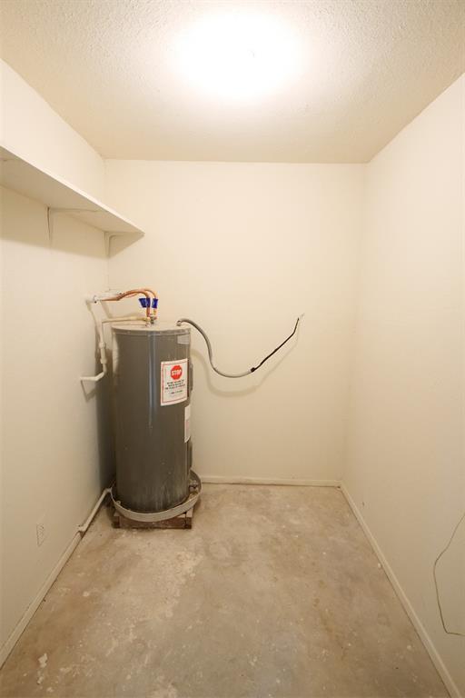 14911 Wunderlich Drive #2105, Houston, Texas image 24