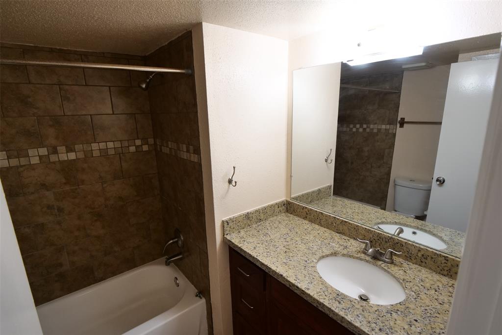 14911 Wunderlich Drive #2105, Houston, Texas image 21