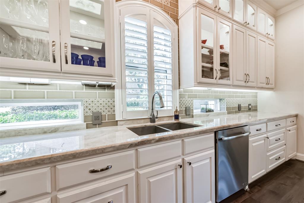 2211 Bens View Trail, Kingwood, Texas image 14