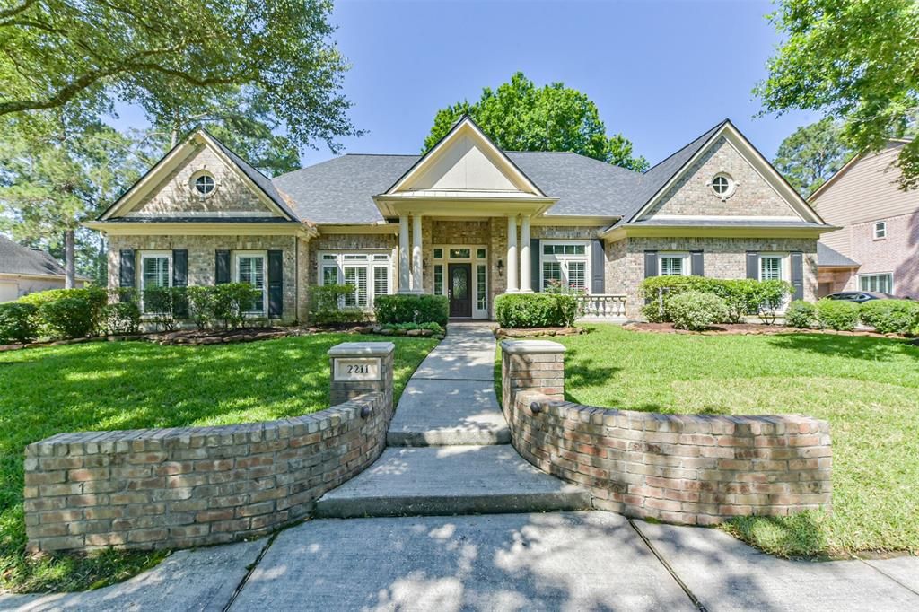 Photo of 2211 Bens View Trail, Kingwood, TX 77339 (MLS # 76654310)