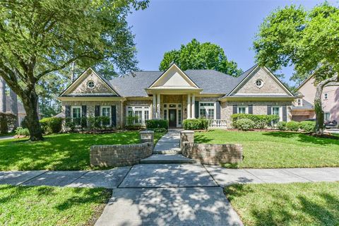 Photo of 2211 Bens View Trail, Kingwood, TX 77339 (MLS # 76654310)