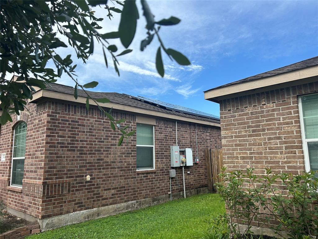 9439 Amethyst Glen Drive