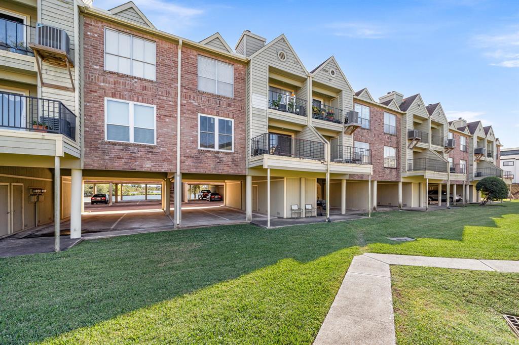 18800 Egret Bay Boulevard #207, Webster, Texas image 23