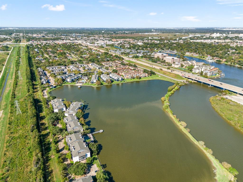 18800 Egret Bay Boulevard #207, Webster, Texas image 27
