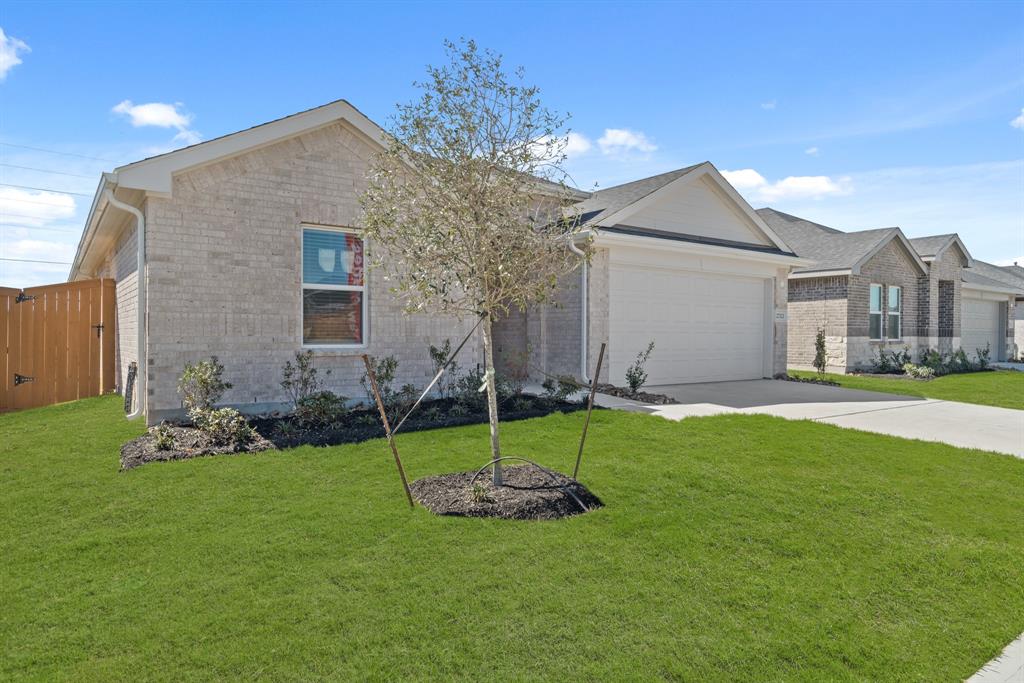 27323 Azure Falls Drive, Katy, New Jersey image 2