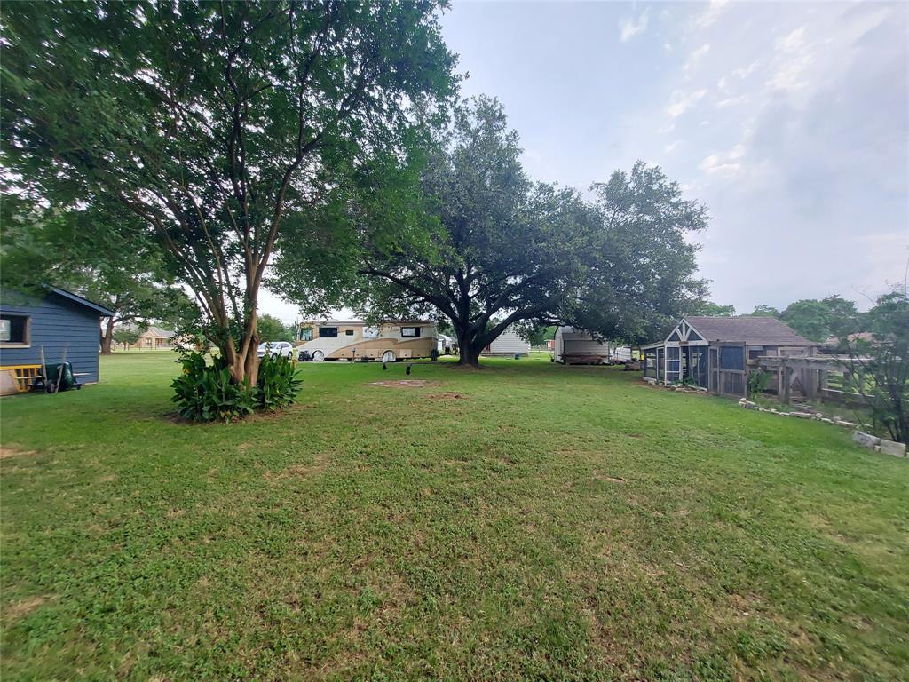 21403 Briar Meadow Road, Hempstead, Texas image 11