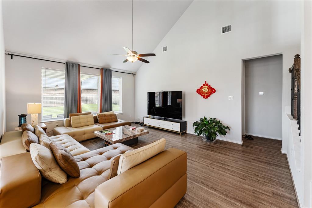 3919 Palmer Meadow Court, Fulshear, Texas image 24