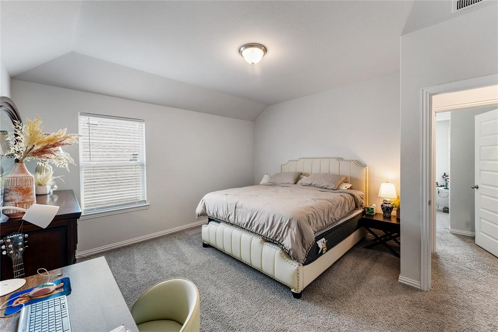 3919 Palmer Meadow Court, Fulshear, Texas image 31
