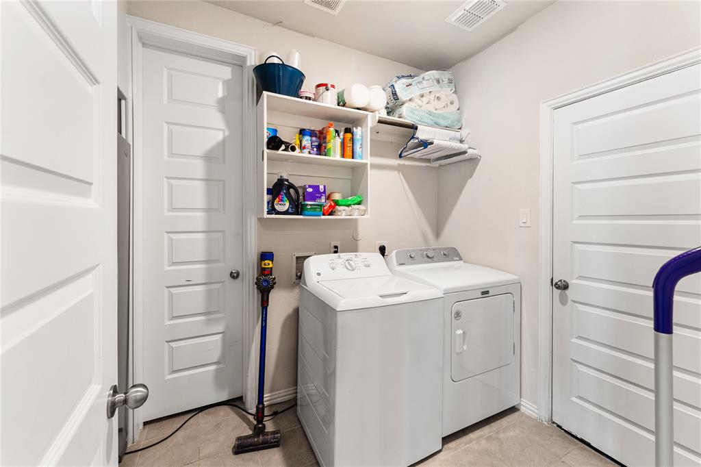 3919 Palmer Meadow Court, Fulshear, Texas image 22