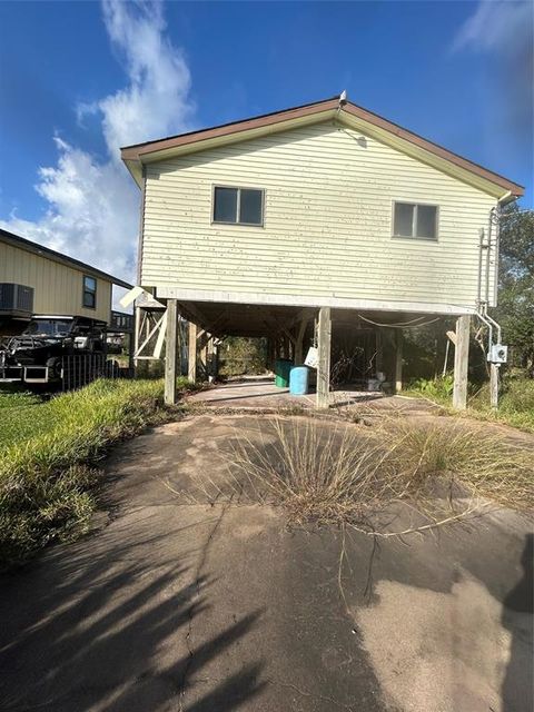 A home in Brazoria