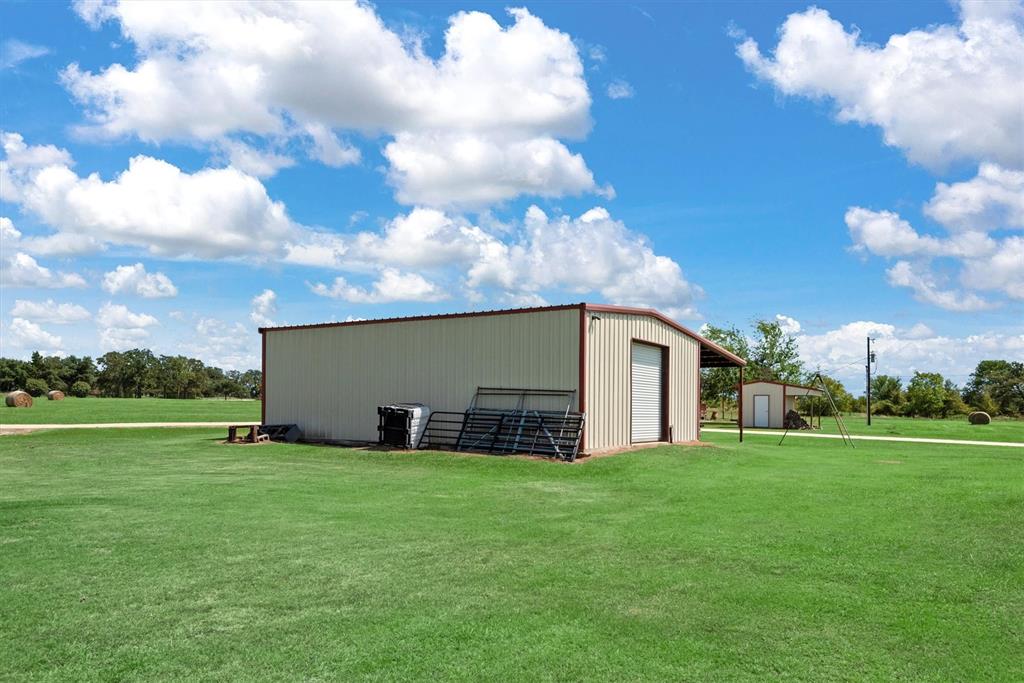 3759 Cr 126, Bedias, Texas image 32