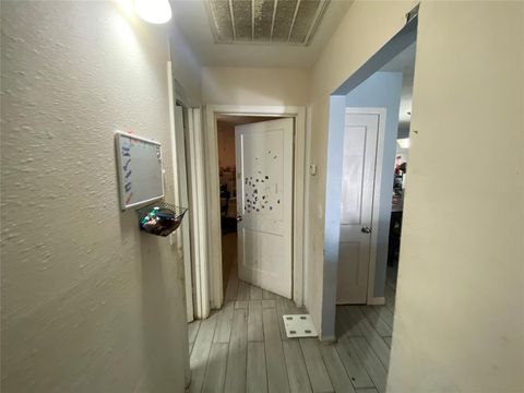 A home in South Houston