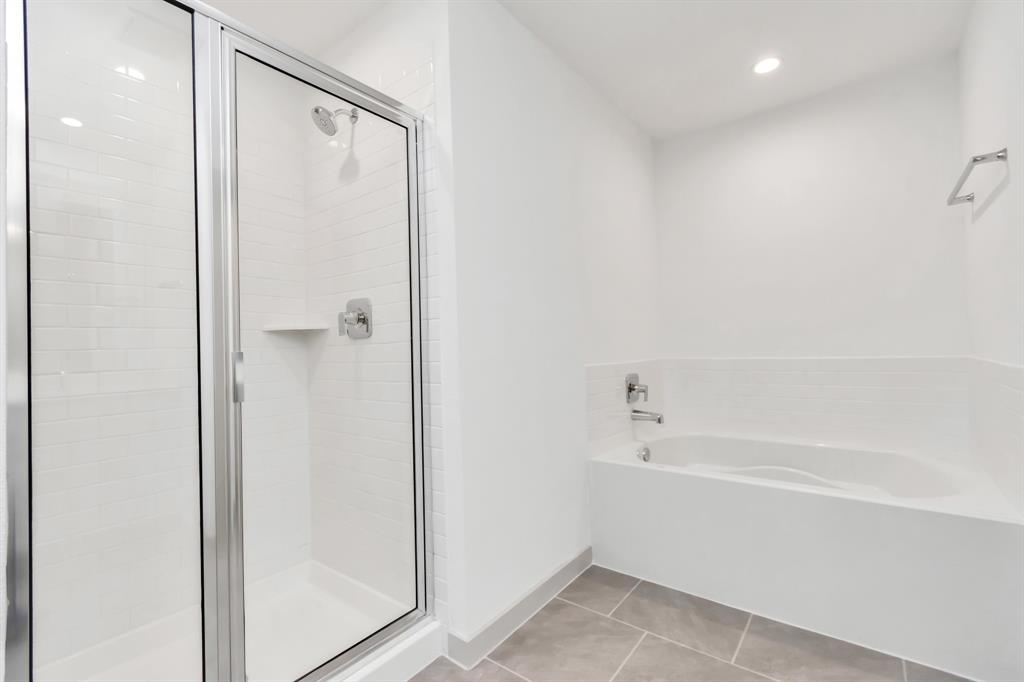1111 Park Crest Drive, Missouri City, Texas image 32