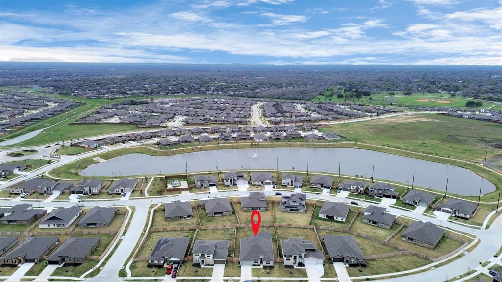 1111 Park Crest Drive, Missouri City, Texas image 4