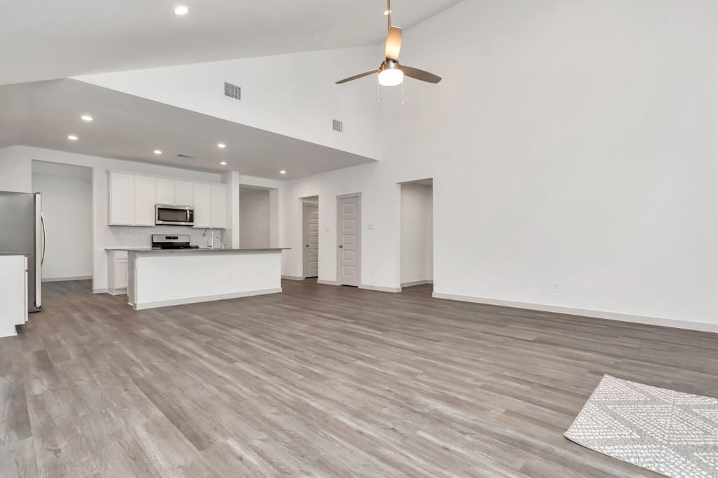 1111 Park Crest Drive, Missouri City, Texas image 22