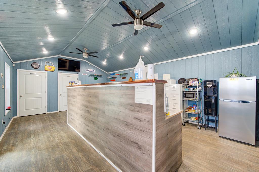 16302 Beaumont Highway, Houston, Texas image 14