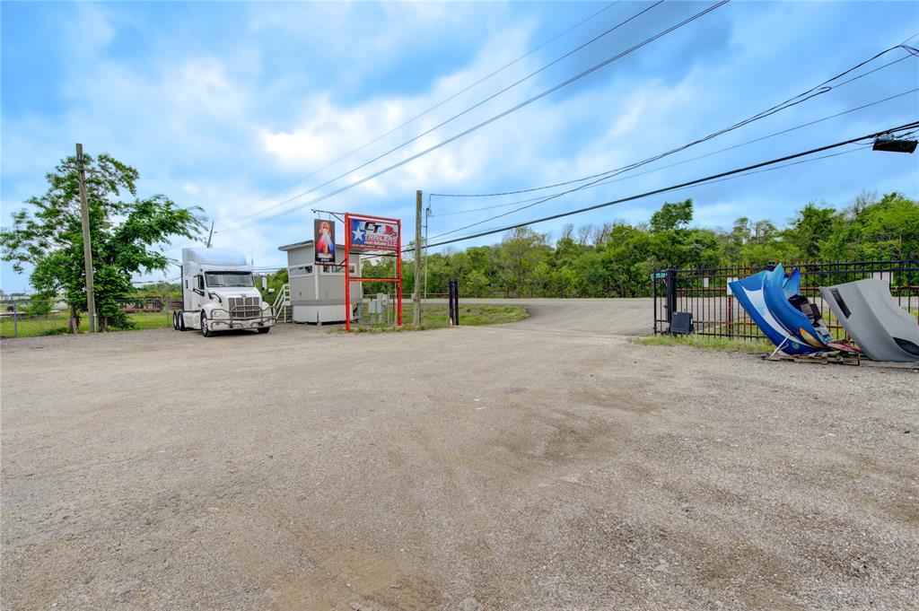 16302 Beaumont Highway, Houston, Texas image 26