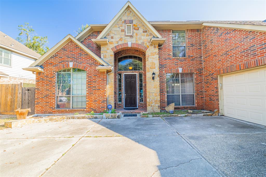 3314 Crimson Maple Court, Houston, Texas image 2