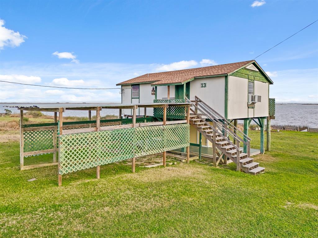 5289 State Highway 35, Palacios, Texas image 4