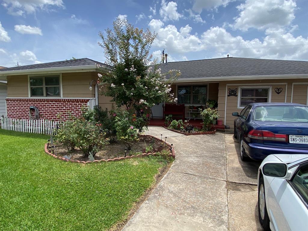 708 Kalmer Street