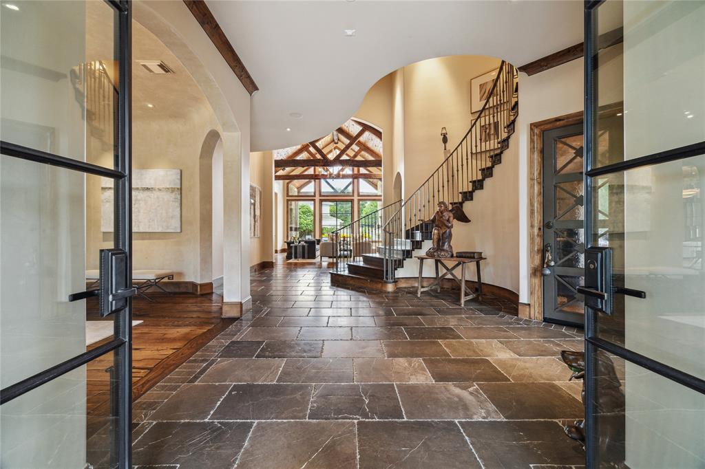 31 Sandalwood Drive