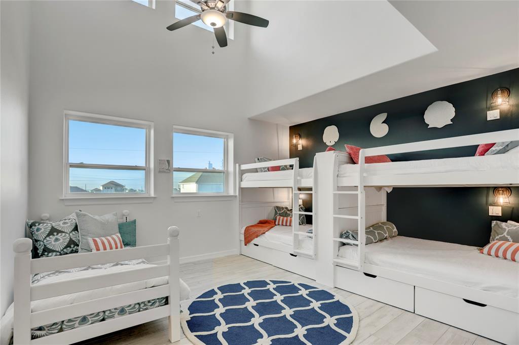 18419 E De Vaca, Galveston, Texas image 25