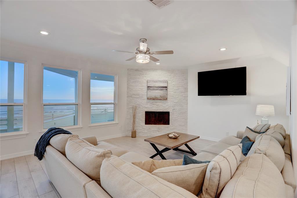 18419 E De Vaca, Galveston, Texas image 15