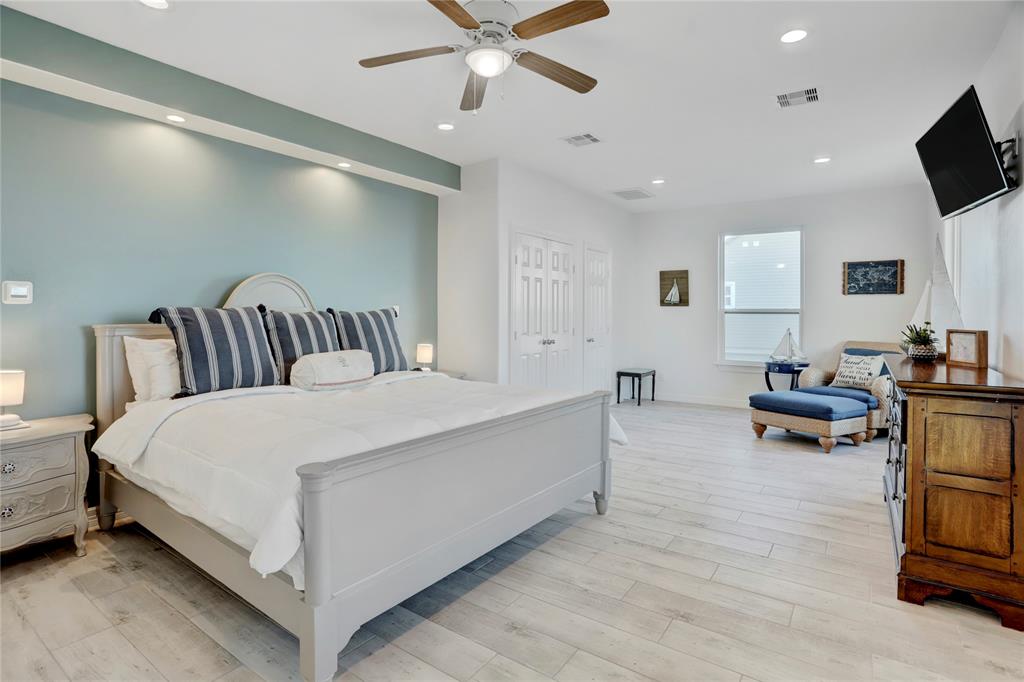 18419 E De Vaca, Galveston, Texas image 17