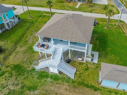 A home in Crystal Beach