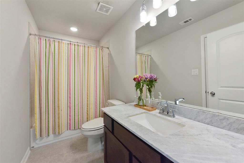 12801 Flora Manor Drive, La Marque, Texas image 28