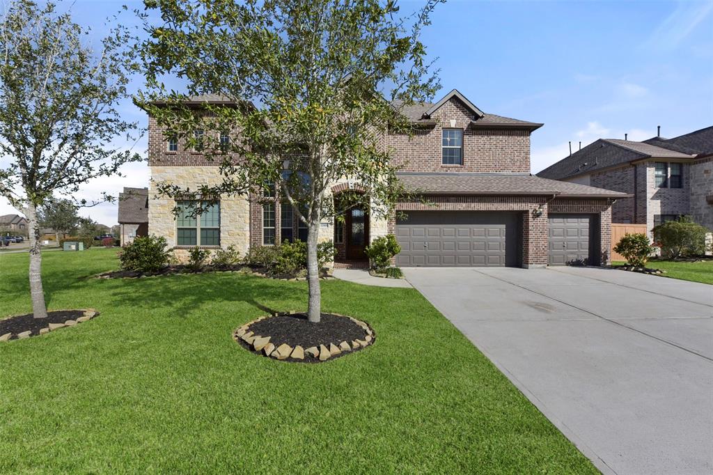 12801 Flora Manor Drive, La Marque, Texas image 1