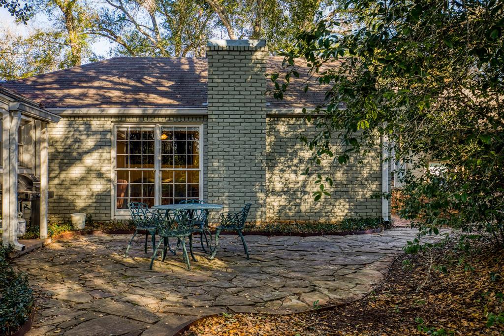 702 E Stone Street, Brenham, Texas image 27