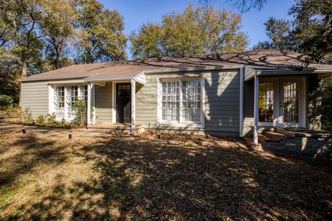 A home in Brenham