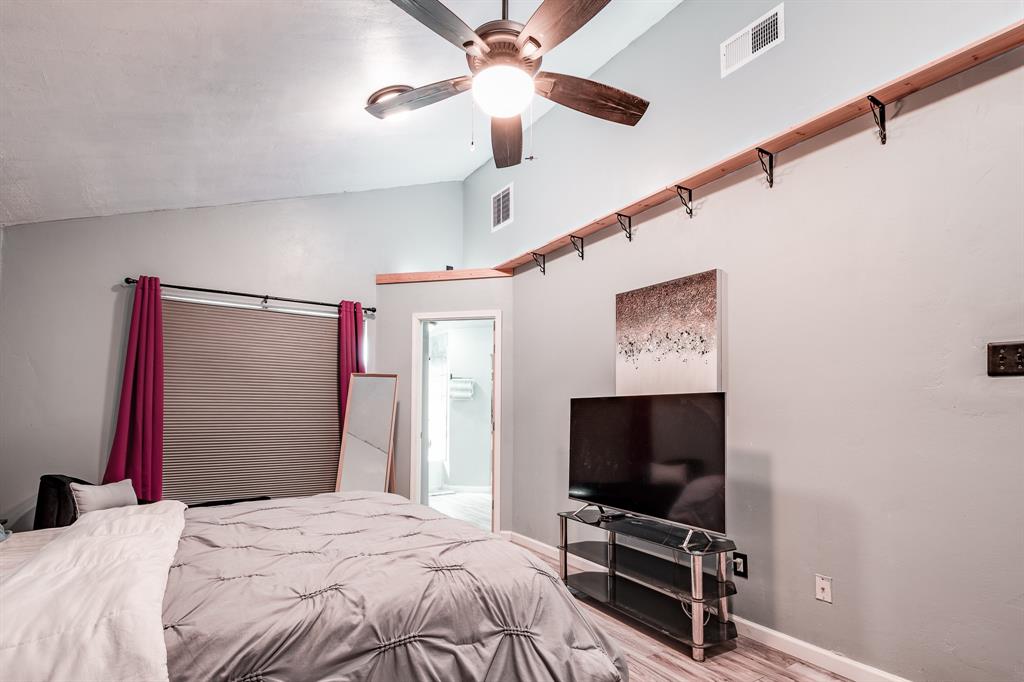 16619 Capewood Drive, Humble, Texas image 11