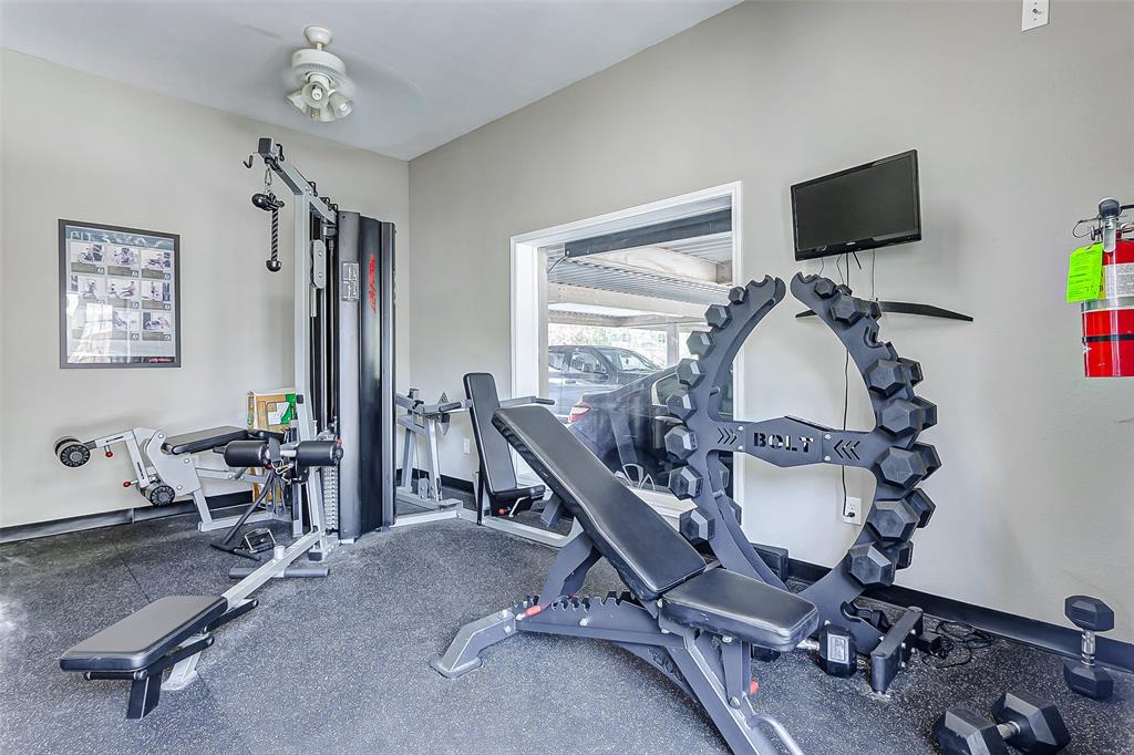 4515 Briar Hollow Place #113, Houston, Texas image 32