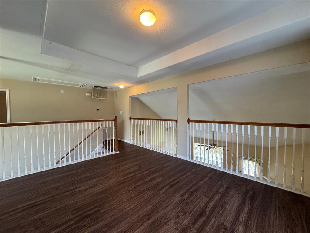 8802 Rolling Rapids Road, Humble, Texas image 11