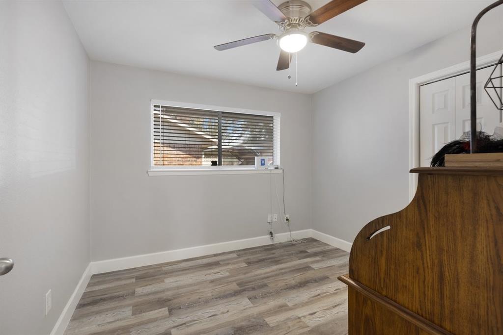 15722 Edenvale Street, Friendswood, Texas image 12