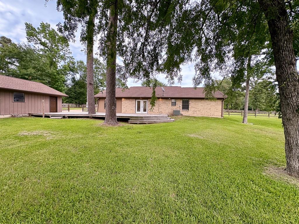 163 Hadley Creek Bend Bnd, Huntsville, Texas image 9